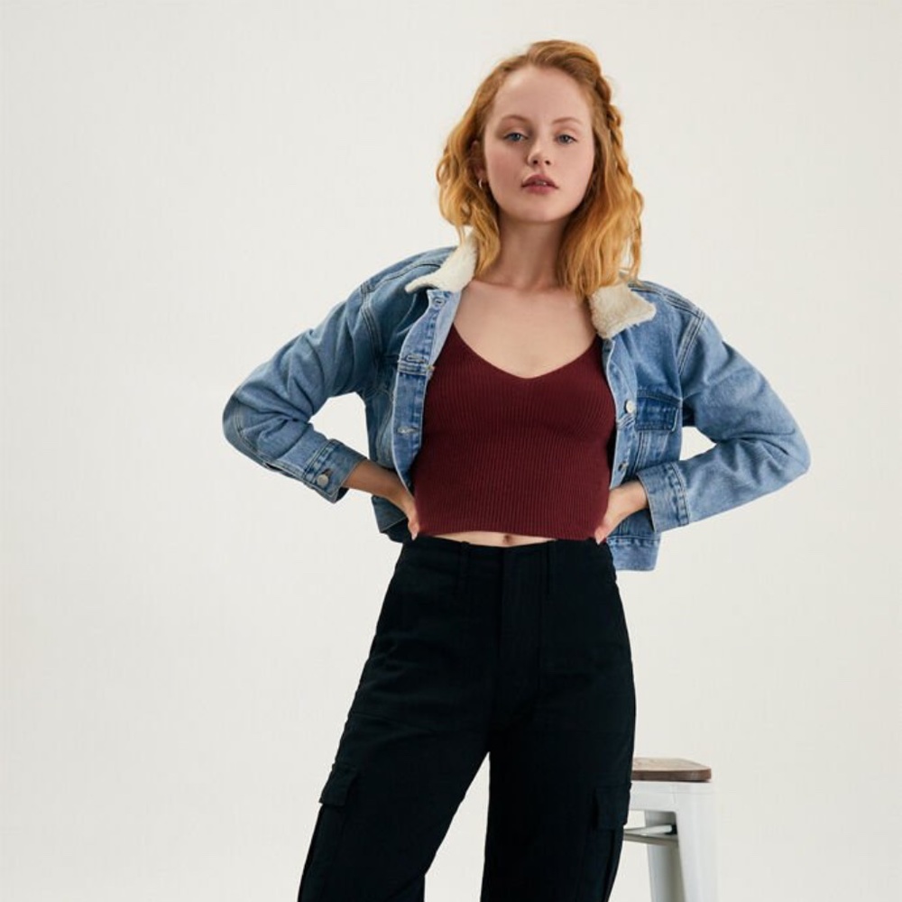 LA Hearts Burgundy Double V Sweater Tank Top Small